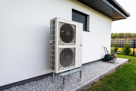 Optimisez votre confort aquatique avec une PAC piscine performante